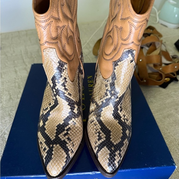 Ralph Lauren Snakeskin Tan Ankle Boots - Picture 8 of 9